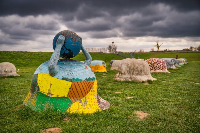 068 Slag der zilveren helmen monument.jpg